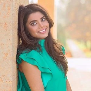 Meet your Posher, Suha